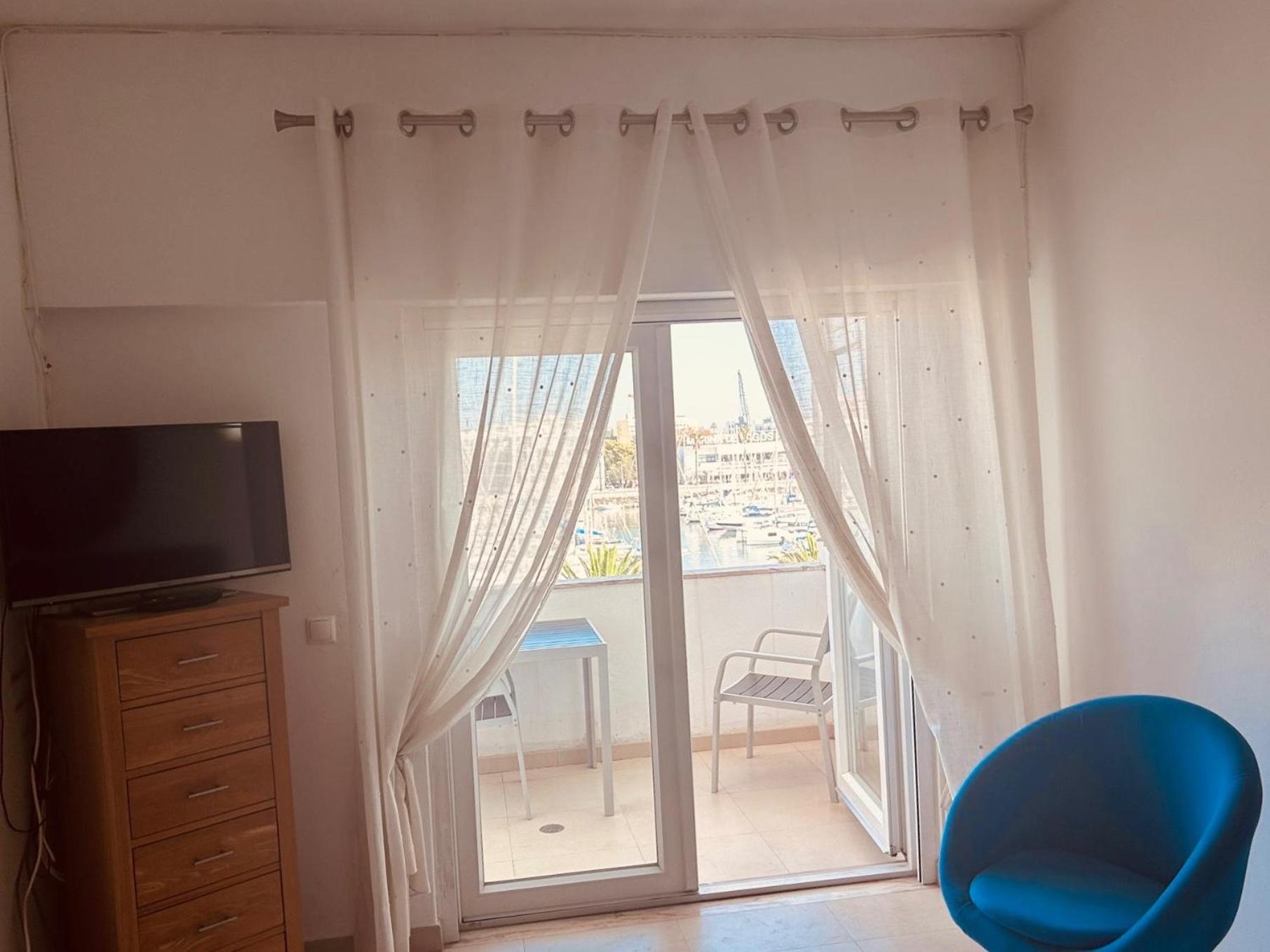 Lagos Main Avenue Studio With Marina View Balcony Ngoại thất bức ảnh
